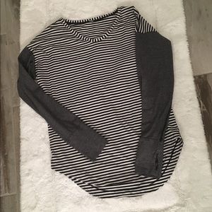 Long sleeve lululemon tee